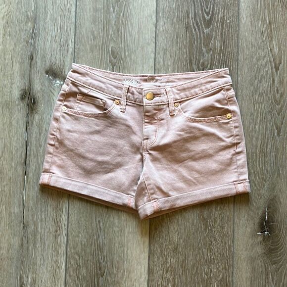 Mid-Rise Shorts | size  0 or 25R - Picture 1 of 5